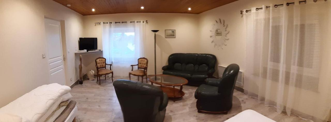 Gite Les Deux Meules Sainte-Colombe  Dış mekan fotoğraf