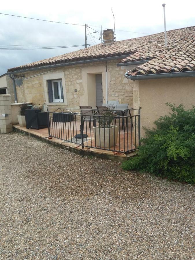 Gite Les Deux Meules Sainte-Colombe  Dış mekan fotoğraf